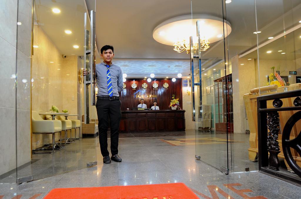 Full House Hotel Nha Trang Exterior foto